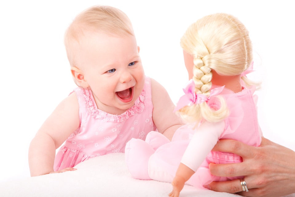 How to Introduce the Joy of Thankfulness to Your Children-Brisco Baby